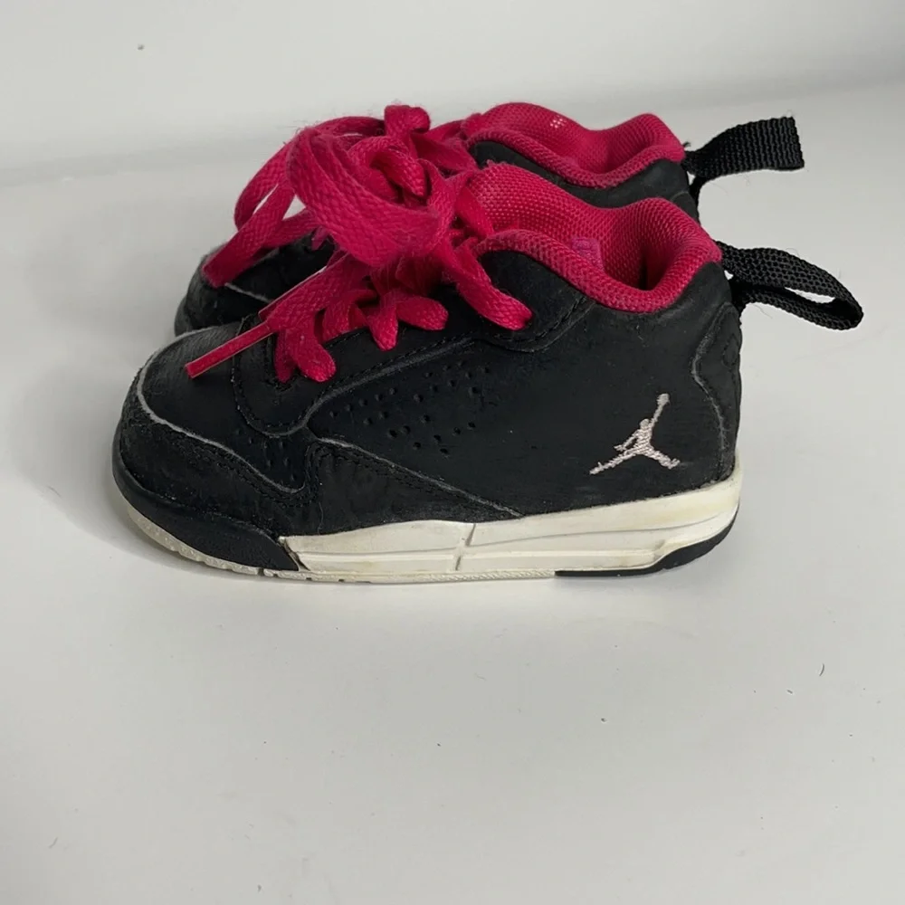Jordan infant sneakers